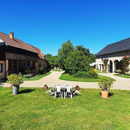 Ferienwohnung Domaine Des Medards Beaulieu-sur-Loire Exterior foto